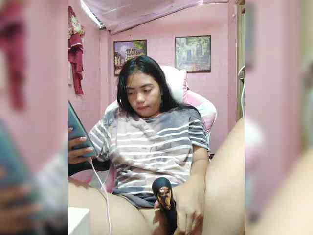 hornylittleprincess69 webcam