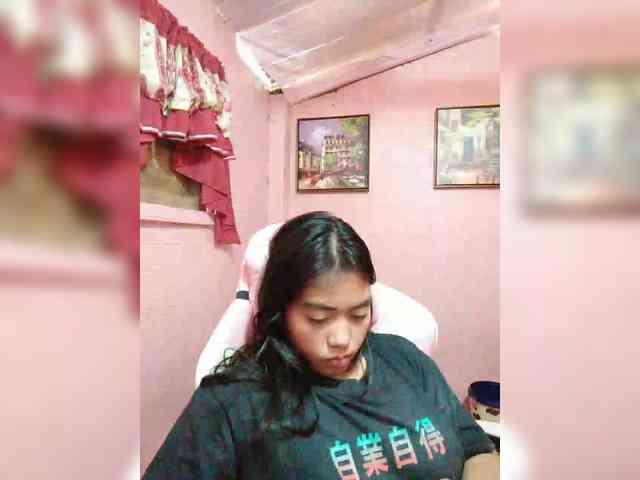 hornylittleprincess69 webcam