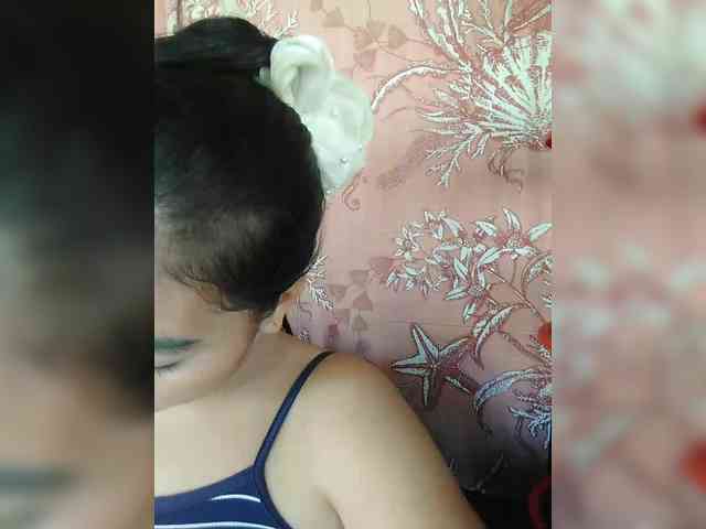 hornylittleprincess69 webcam