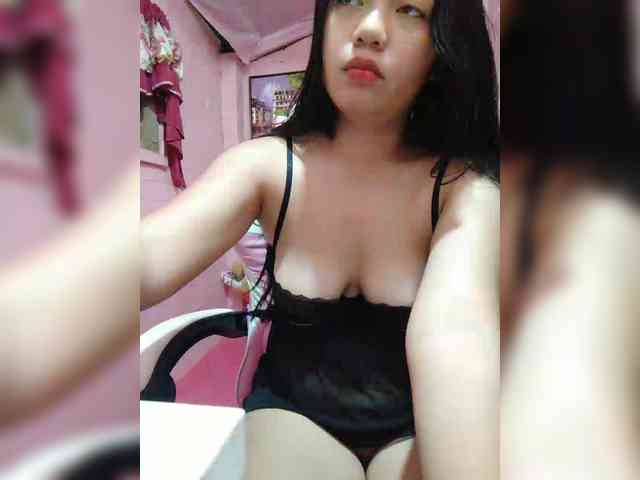 hornylittleprincess69 webcam