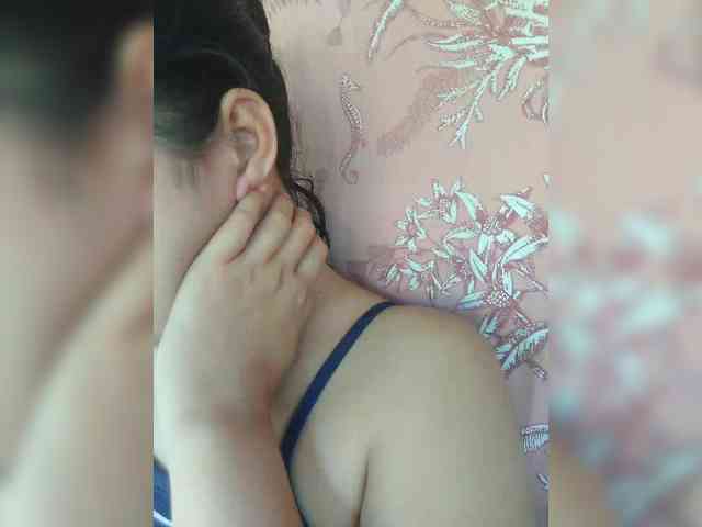 hornylittleprincess69 webcam