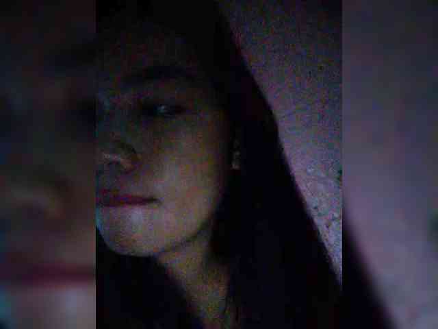 hornylittleprincess69 webcam