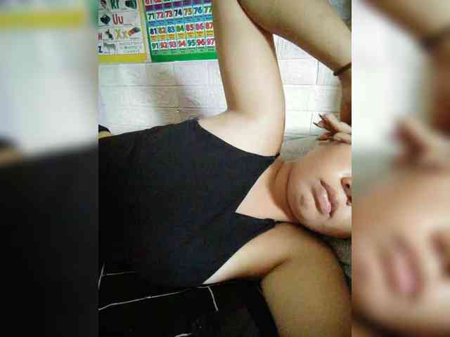 hornylittleprincess69 webcam