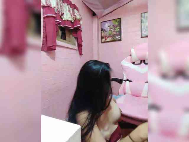 hornylittleprincess69 webcam