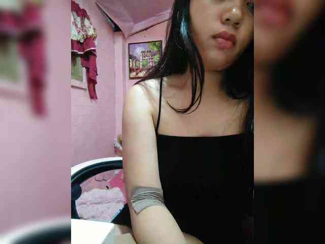 hornylittleprincess69