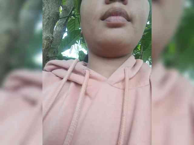 hornylittleprincess69 webcam