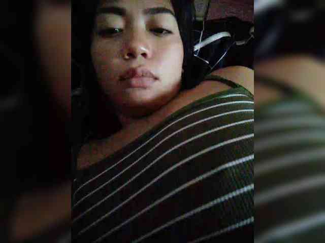 hornylittleprincess69 webcam