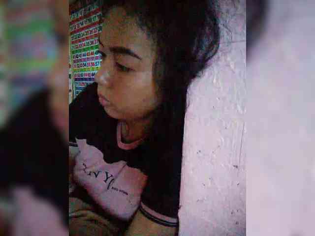 hornylittleprincess69 webcam