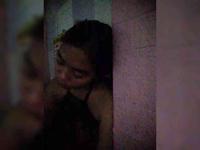 hornylittleprincess69 webcam