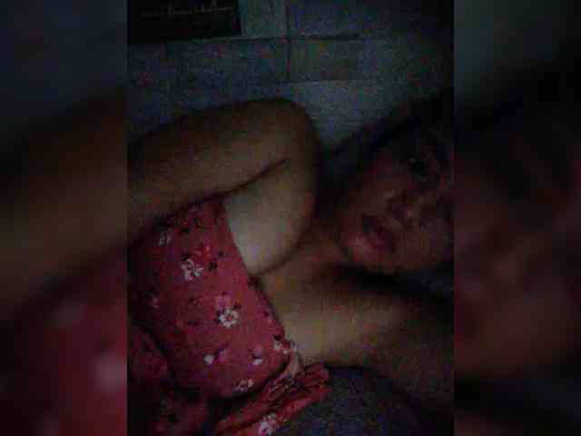 hornylittleprincess69 webcam