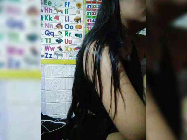 hornylittleprincess69 webcam