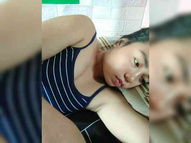 hornylittleprincess69 webcam