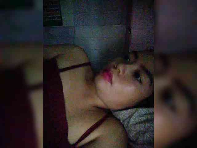 hornylittleprincess69 webcam