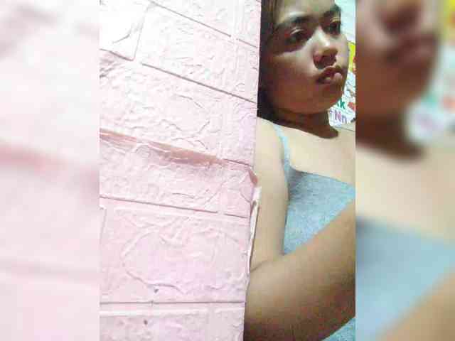 hornylittleprincess69 webcam