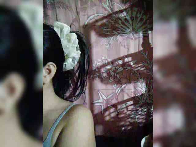 hornylittleprincess69 webcam