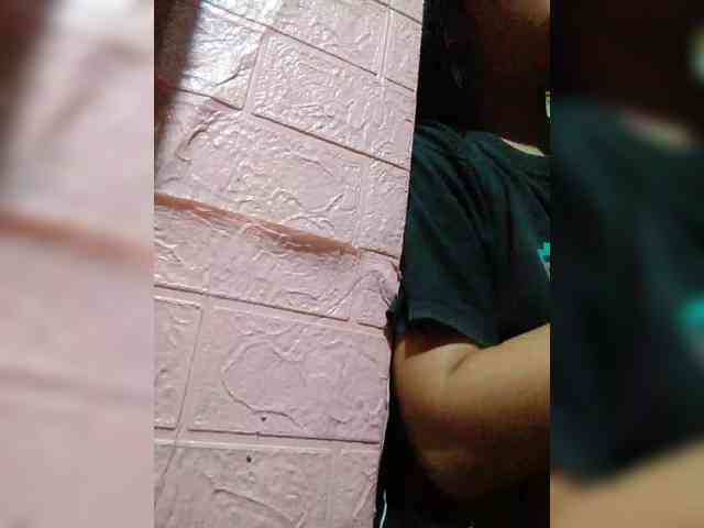 hornylittleprincess69 webcam