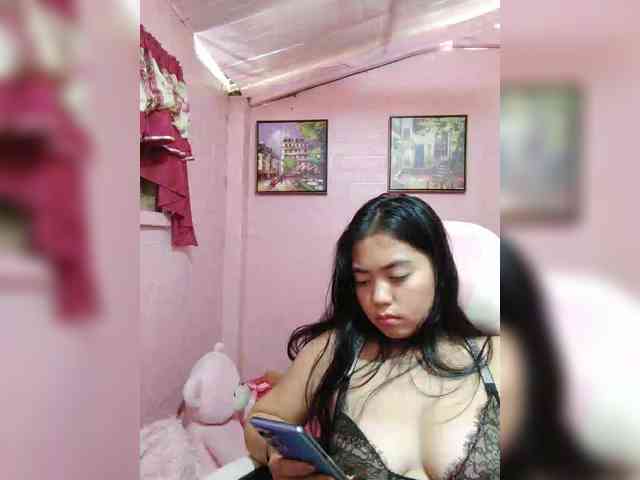 hornylittleprincess69 webcam