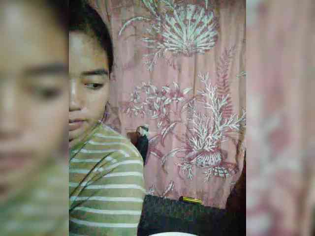 hornylittleprincess69 webcam