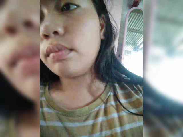 hornylittleprincess69 webcam