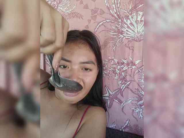 hornylittleprincess69 webcam