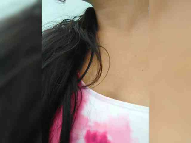 hornylittleprincess69 webcam