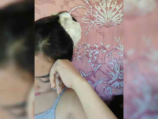 hornylittleprincess69 webcam