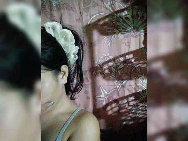 hornylittleprincess69 webcam