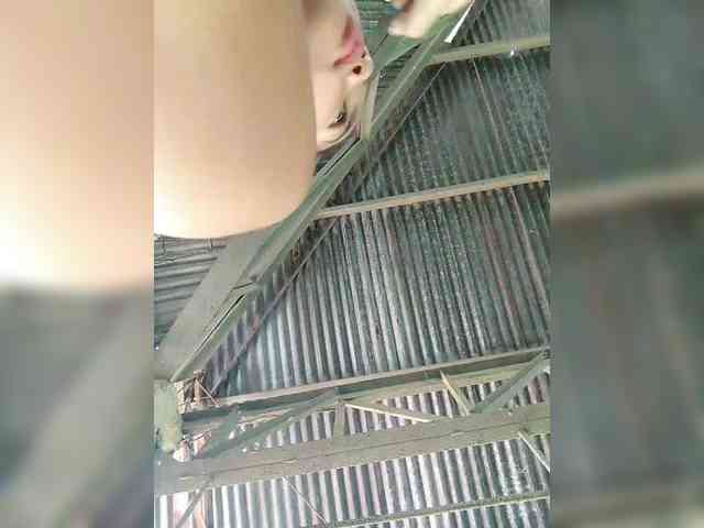 hornylittleprincess69 webcam