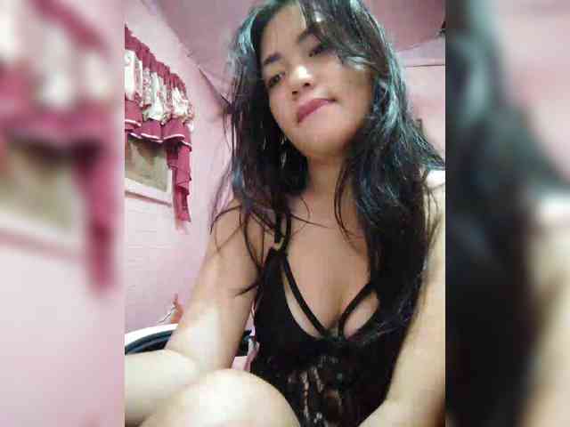 hornylittleprincess69 webcam