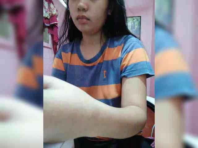 hornylittleprincess69 webcam