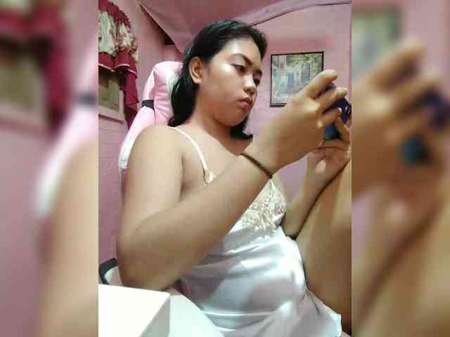 hornylittleprincess69 webcam
