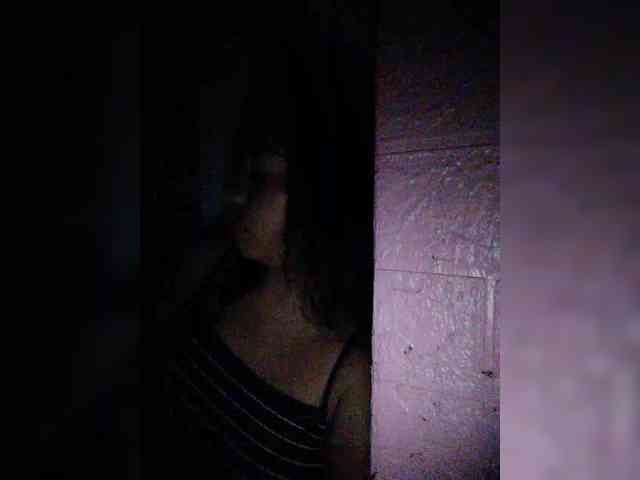 hornylittleprincess69 webcam