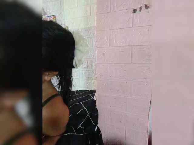 hornylittleprincess69 webcam