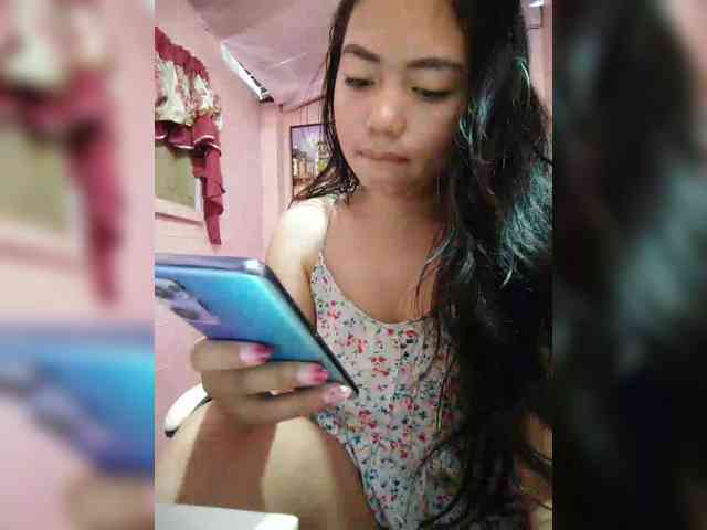 hornylittleprincess69 webcam