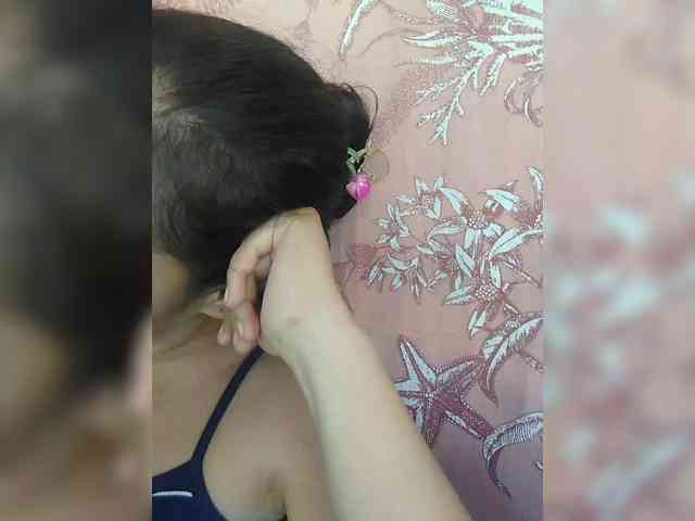 hornylittleprincess69