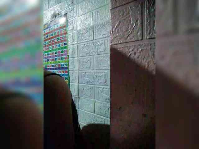 hornylittleprincess69 webcam