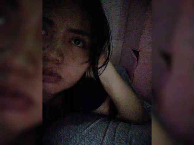 hornylittleprincess69 webcam