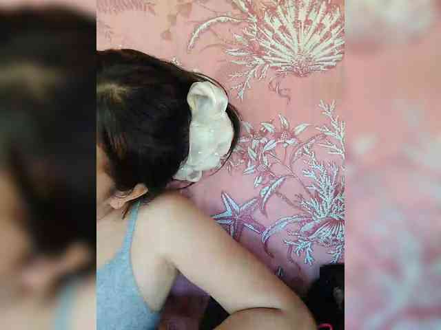 hornylittleprincess69 webcam