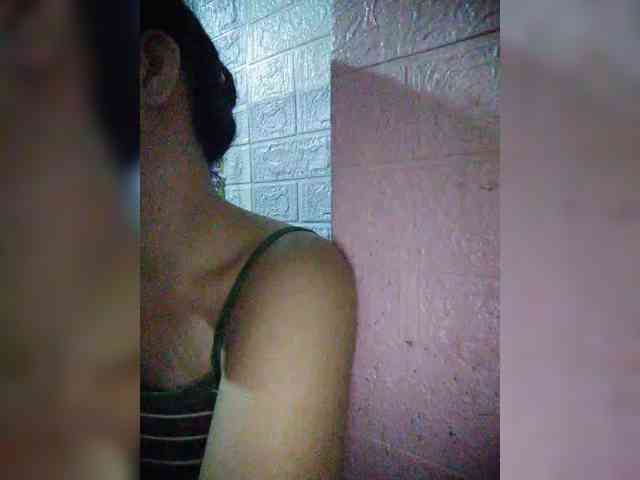 hornylittleprincess69 webcam