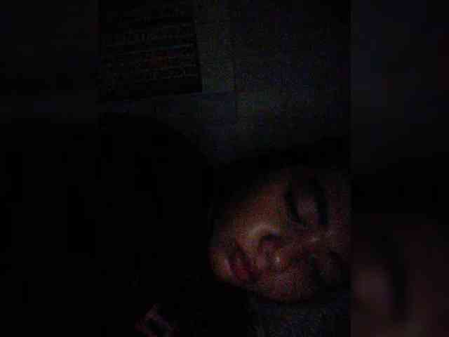 hornylittleprincess69 webcam