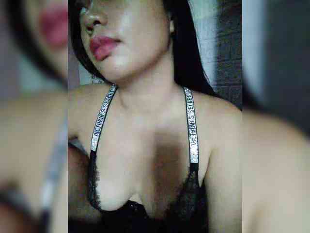 hornylittleprincess69 webcam