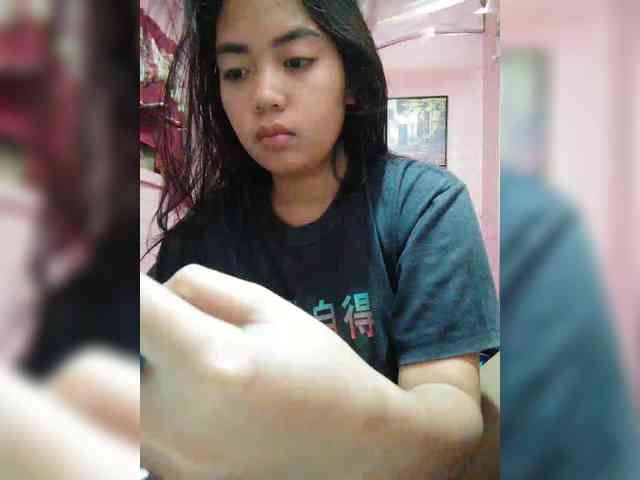 hornylittleprincess69 webcam