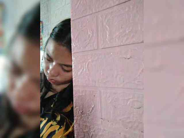 hornylittleprincess69 webcam