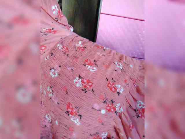 hornylittleprincess69 webcam