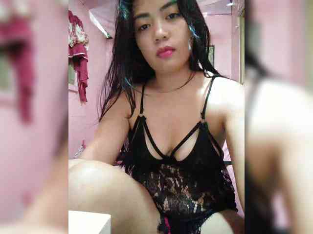 hornylittleprincess69 webcam