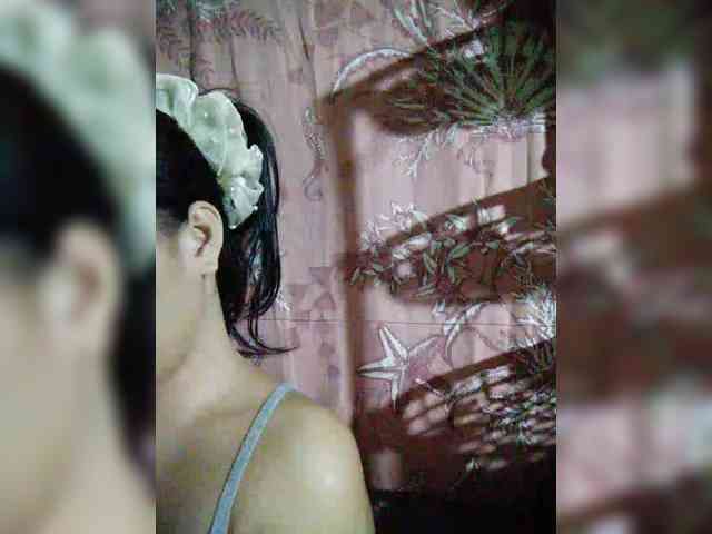 hornylittleprincess69 webcam