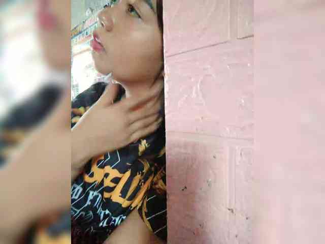 hornylittleprincess69 webcam