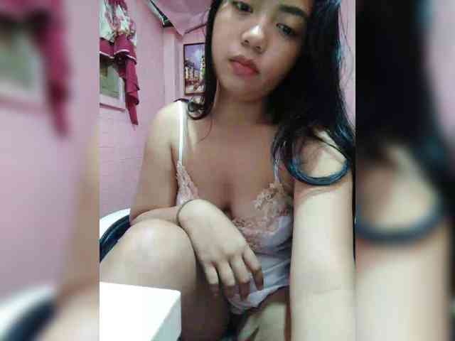 hornylittleprincess69 webcam