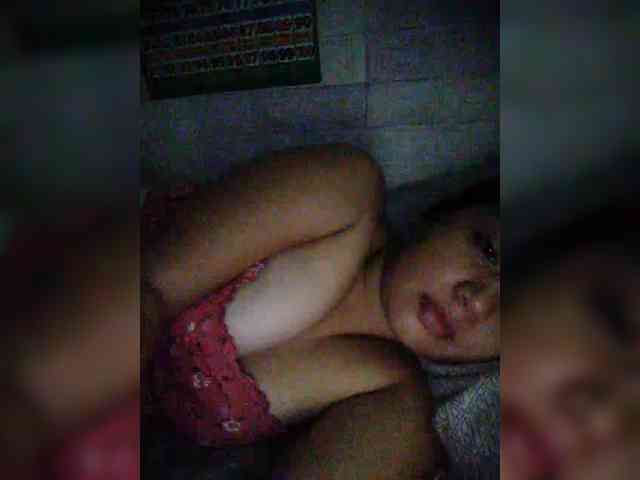 hornylittleprincess69 webcam