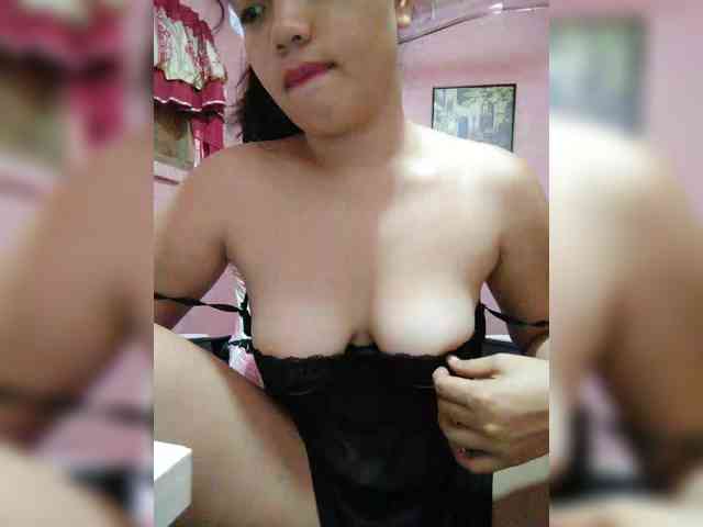 hornylittleprincess69